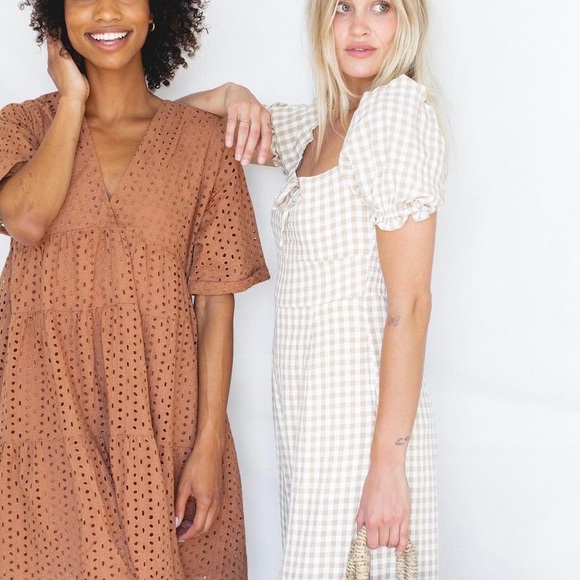 Frankie Plaid Jumpsuit in Taupe - SOLAÍ THE LABEL - Picture 3 of 6